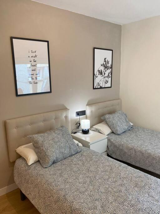 176A Apto Moderno De 3 Habitaciones Gijón Esterno foto
